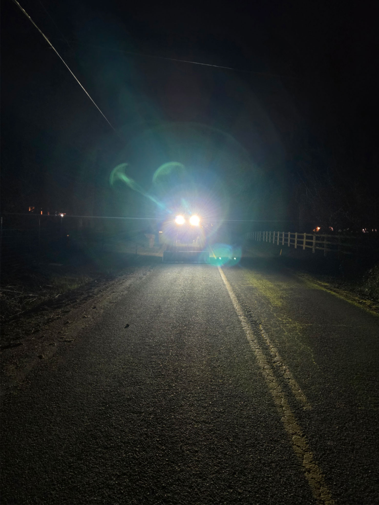 moonglo-contractors-light-application-skidsteer-night-before