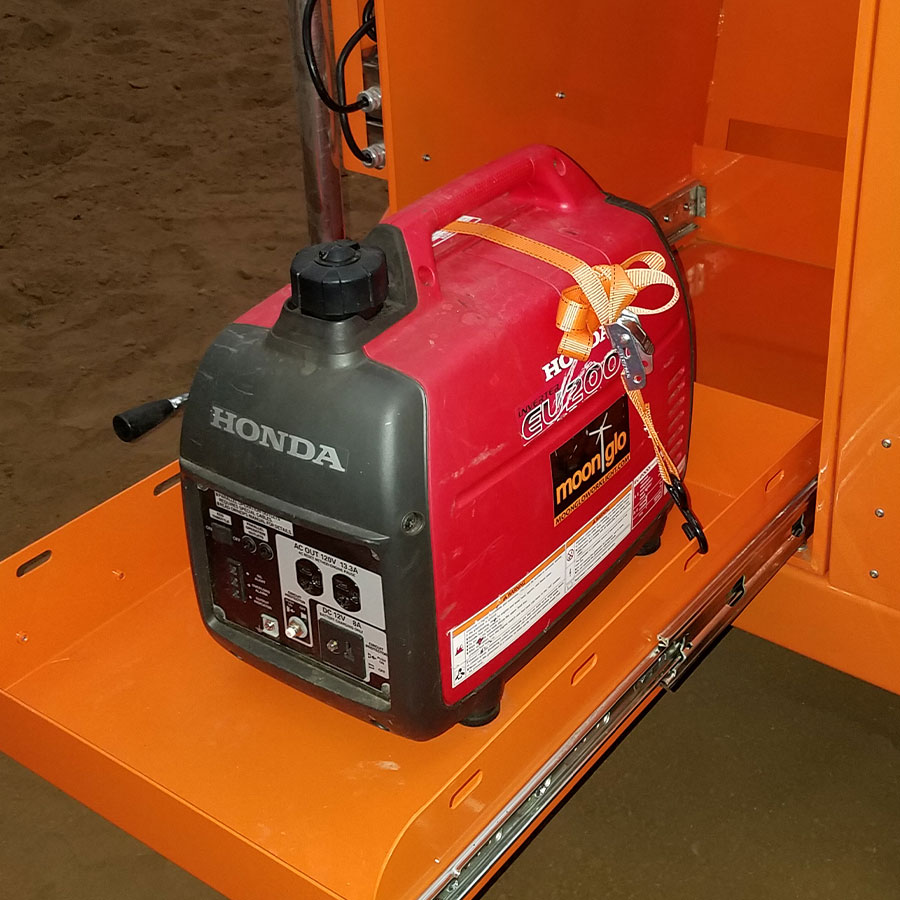 moonglo-light-tower-trailer-generator-cabinet-view-02